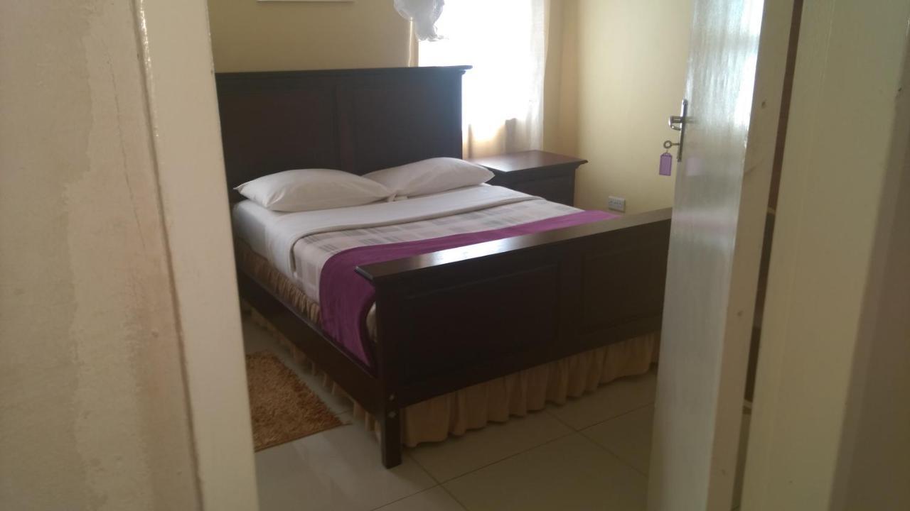 Cypress Executive Lodge Ливингстон Экстерьер фото