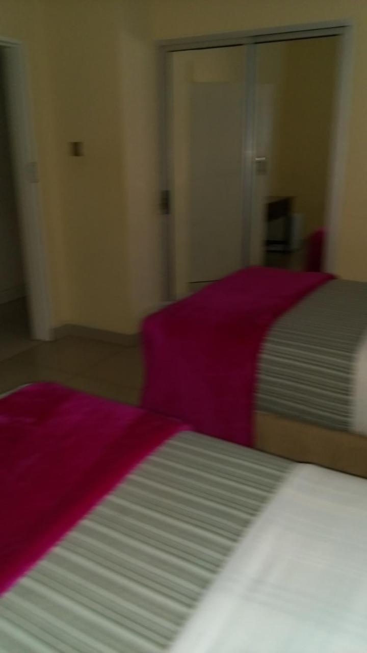 Cypress Executive Lodge Ливингстон Экстерьер фото