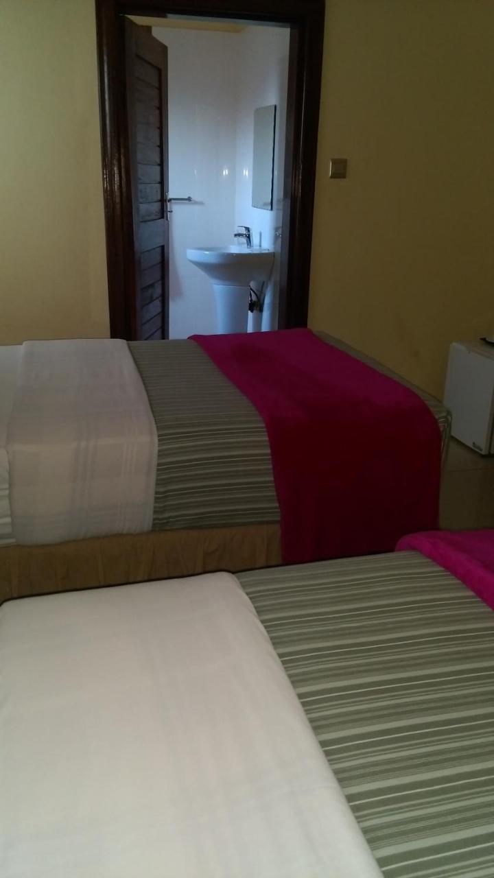 Cypress Executive Lodge Ливингстон Экстерьер фото