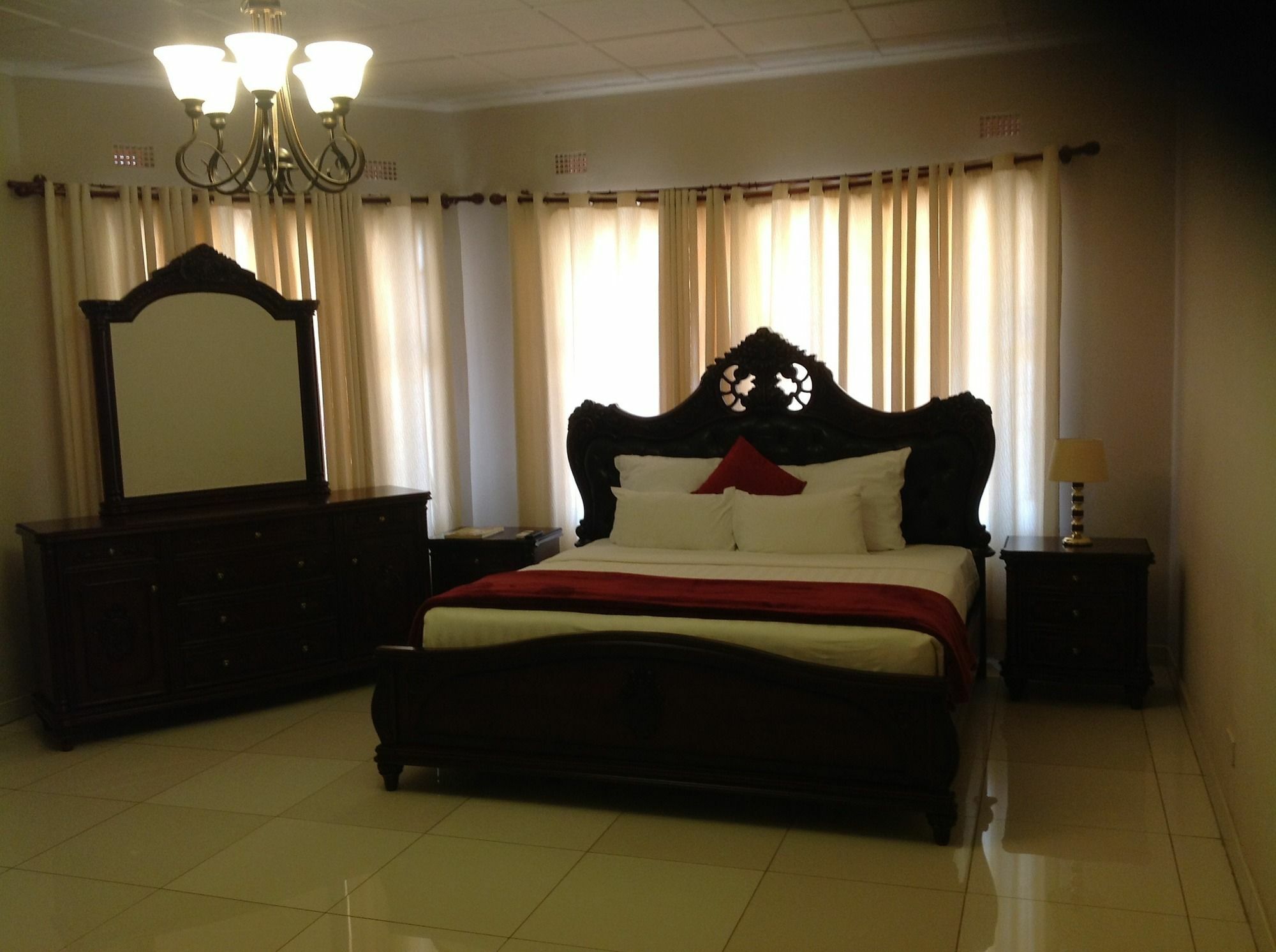 Cypress Executive Lodge Ливингстон Экстерьер фото